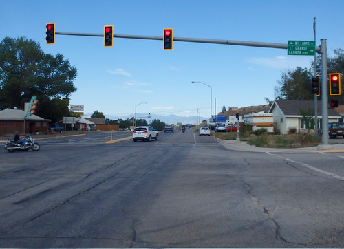 GDMBR: The first street lights entering Helena.
